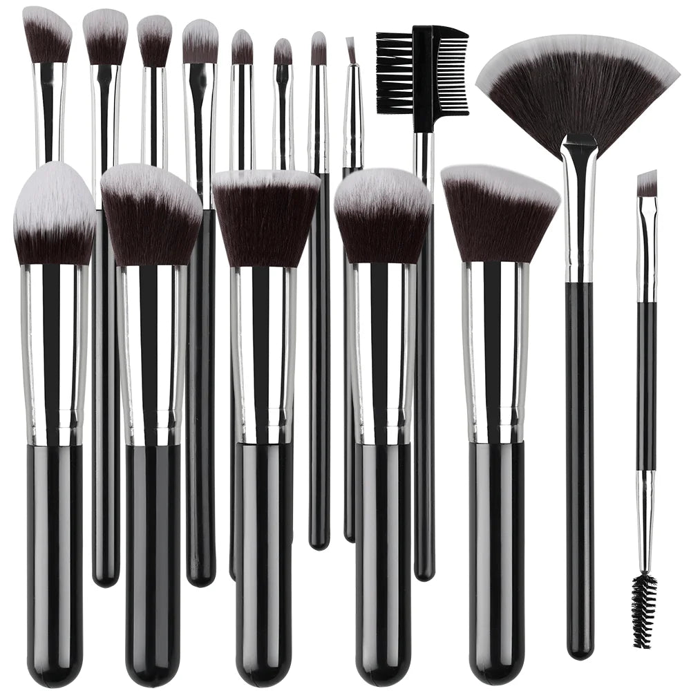 Vellia Makeup Brush Set